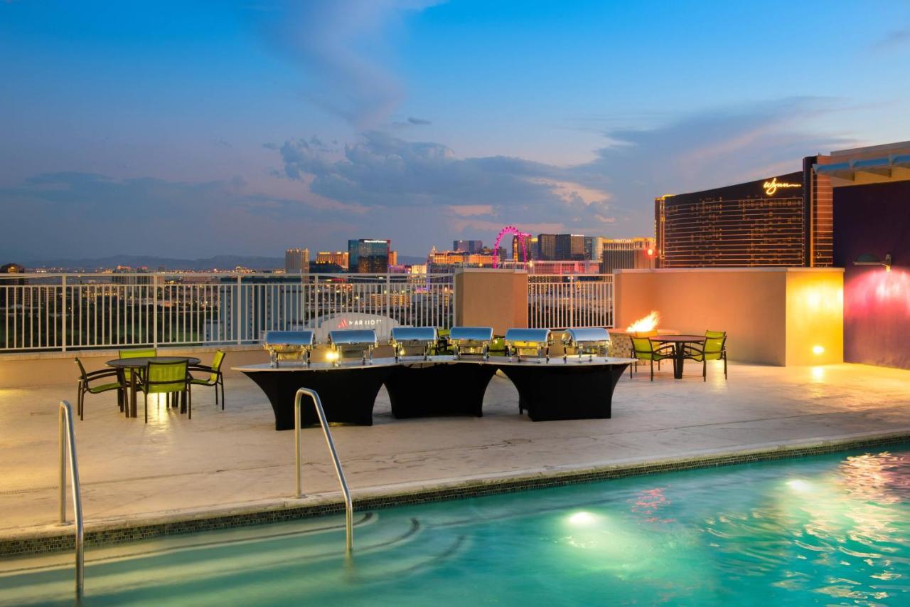 Springhill Suites By Marriott Las Vegas Convention Center Exterior foto